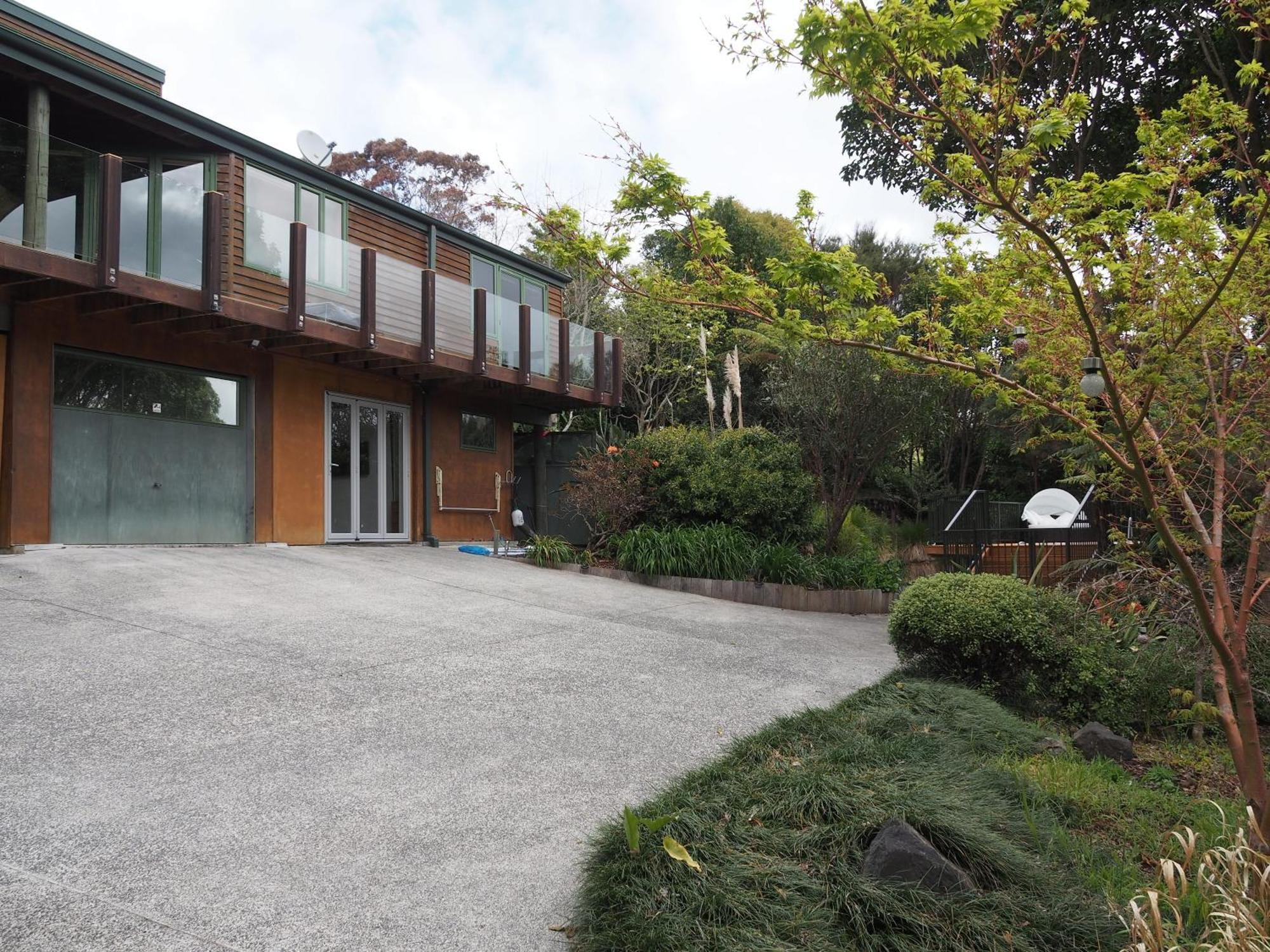 Uniqueness Hotel Tauranga Exterior photo